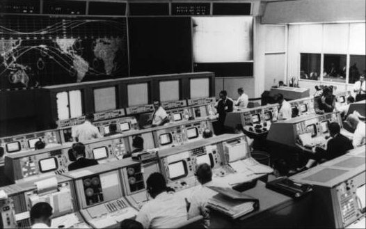 File:NASA Centralized Control Mission Control Center.jpg