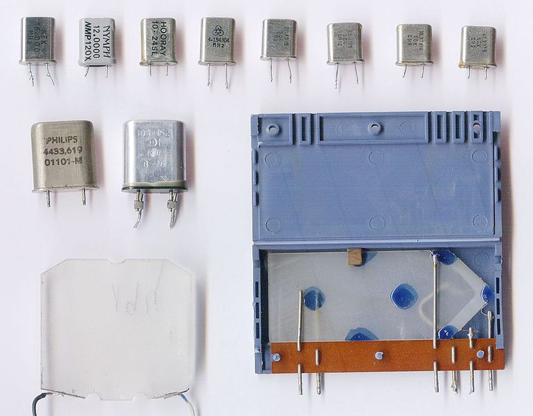 File:Electronic Components Old Xtal collection.jpg