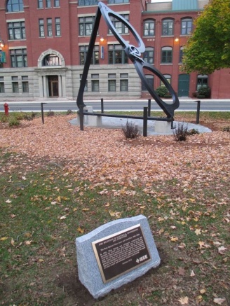 The IEEE Milestone Plaque in the town commons