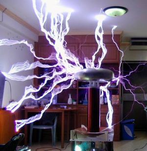 Tesla coil spark.jpg
